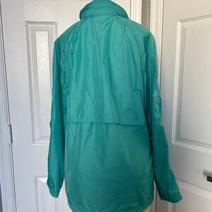 Vintage Woolrich Women’s Teal Windbreaker Jacket | Hooded | Mesh Lined | Size XL